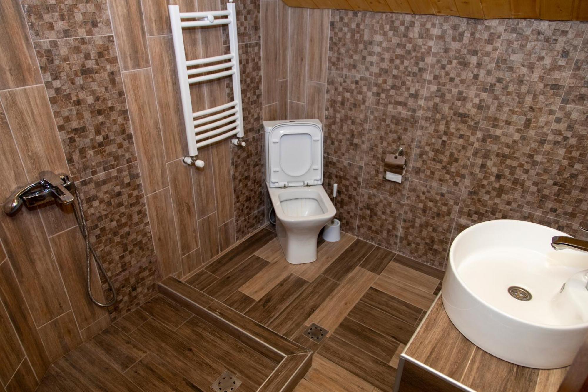 Fish Hotel Akhalkalaki Экстерьер фото