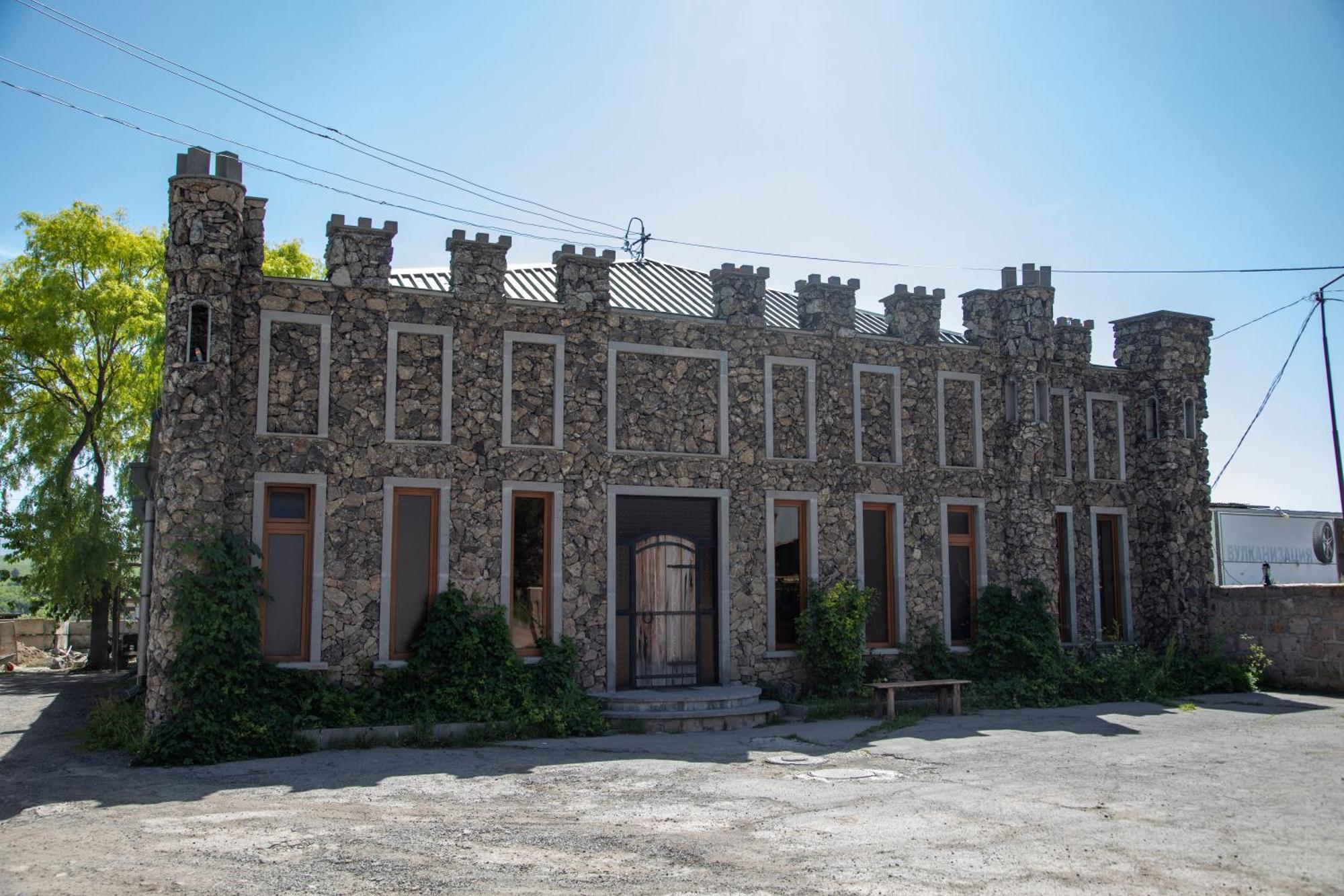 Fish Hotel Akhalkalaki Экстерьер фото