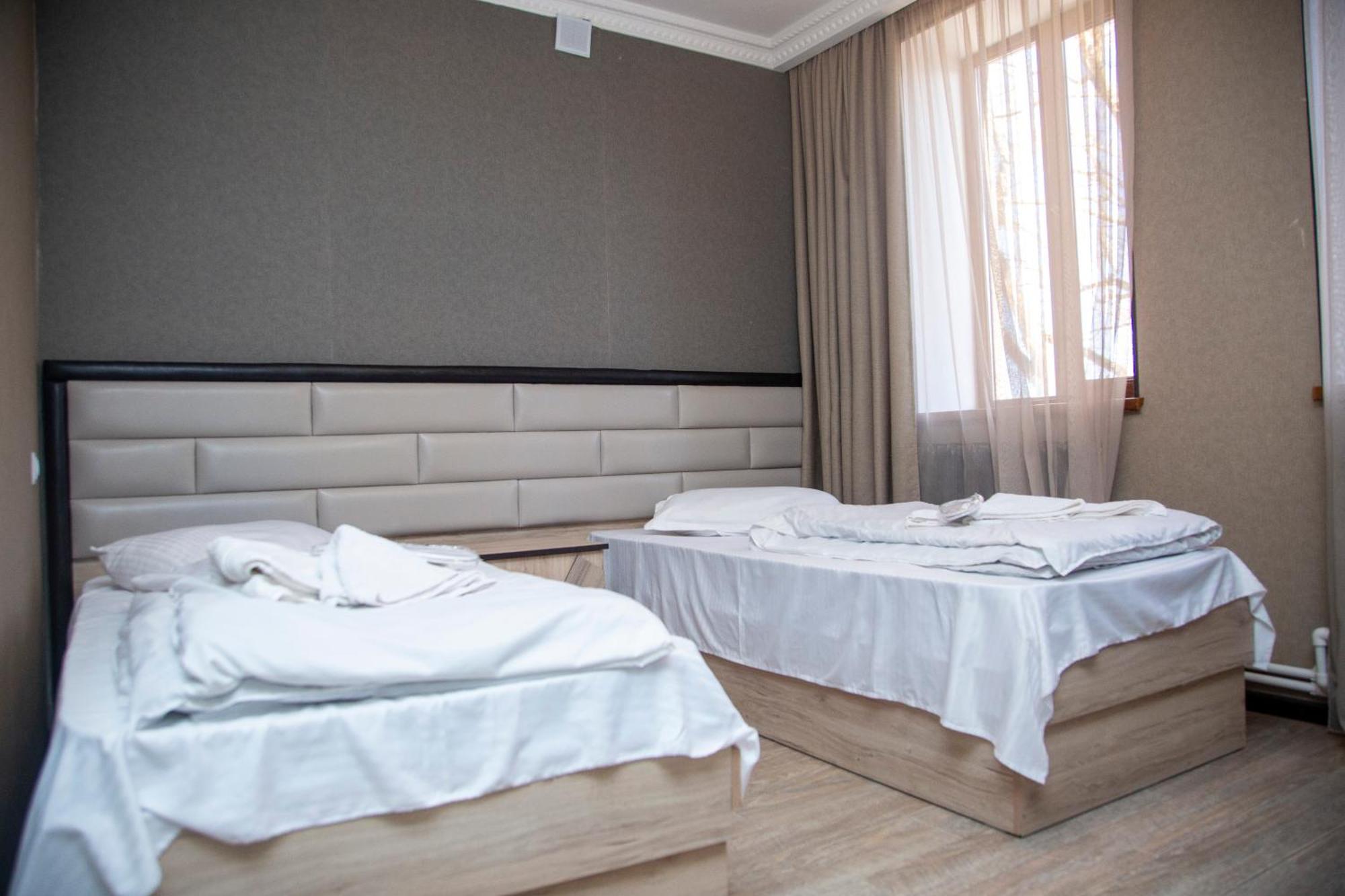 Fish Hotel Akhalkalaki Экстерьер фото